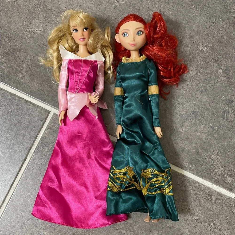 10‎ Piece Bundle Disney Doll Collection